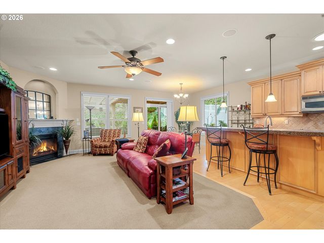 2203 S 17TH Way, Ridgefield, WA 98642