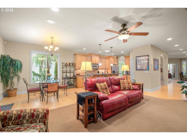 2203 S 17TH Way, Ridgefield, WA 98642