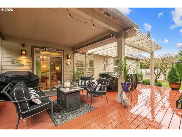 2203 S 17TH Way, Ridgefield, WA 98642