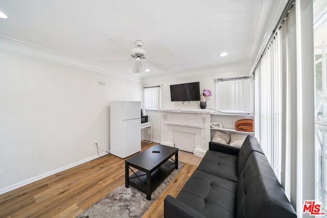 1163 W 38th Street, Los Angeles, CA 90037