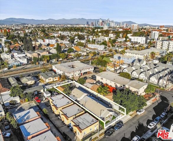 1163 W 38th Street, Los Angeles, CA 90037