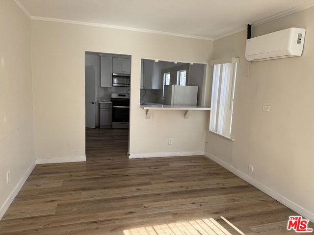 1163 W 38th Street, Los Angeles, CA 90037