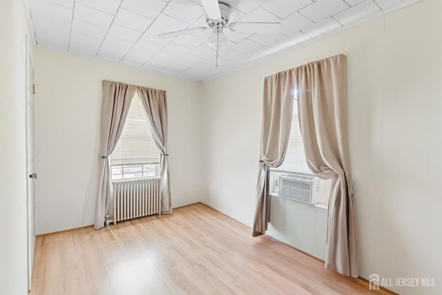 53 Dane Street, Sayreville, NJ 08872