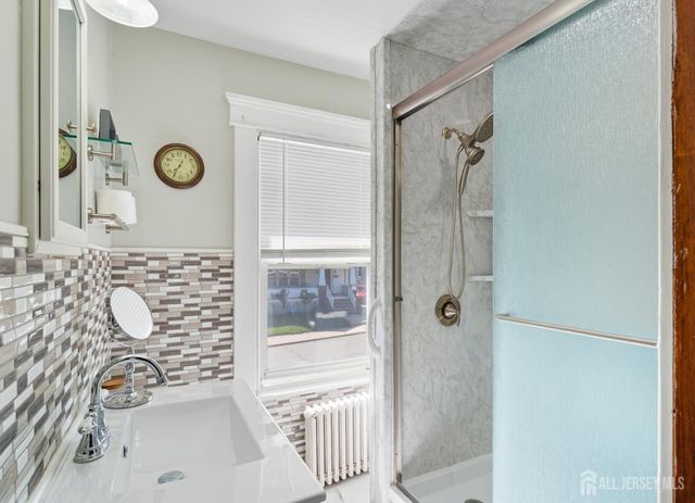 53 Dane Street, Sayreville, NJ 08872