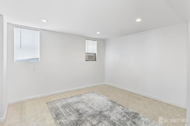 53 Dane Street, Sayreville, NJ 08872