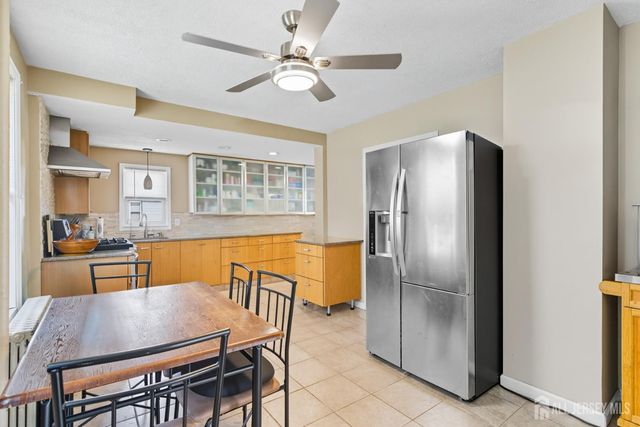 53 Dane Street, Sayreville, NJ 08872