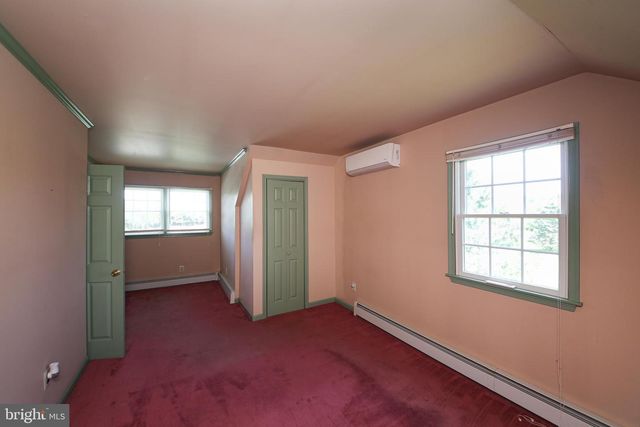801 UPPER MAINLAND RD, Harleysville, PA 19438