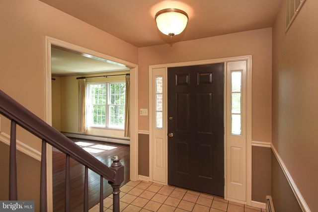801 UPPER MAINLAND RD, Harleysville, PA 19438