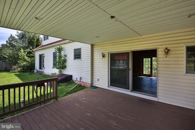 801 UPPER MAINLAND RD, Harleysville, PA 19438