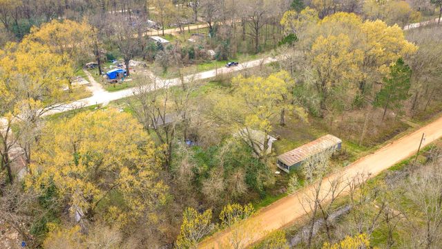 551 Martinez Street, Coldspring, TX 77331