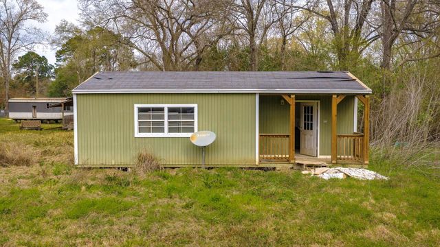 551 Martinez Street, Coldspring, TX 77331