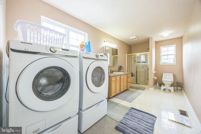 42 ASHLEY DRIVE, Delran, NJ 08075