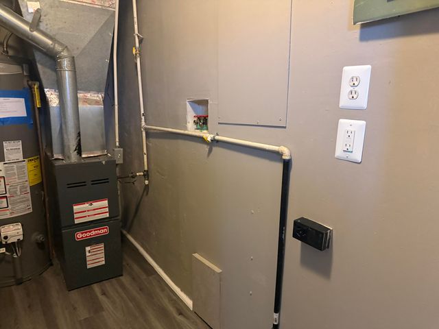 22732 Rosalind Avenue, Eastpointe City, MI 48021