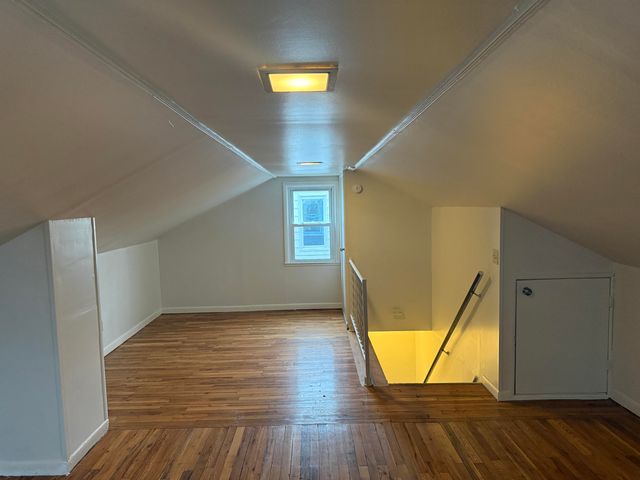 22732 Rosalind Avenue, Eastpointe City, MI 48021