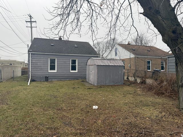22732 Rosalind Avenue, Eastpointe City, MI 48021