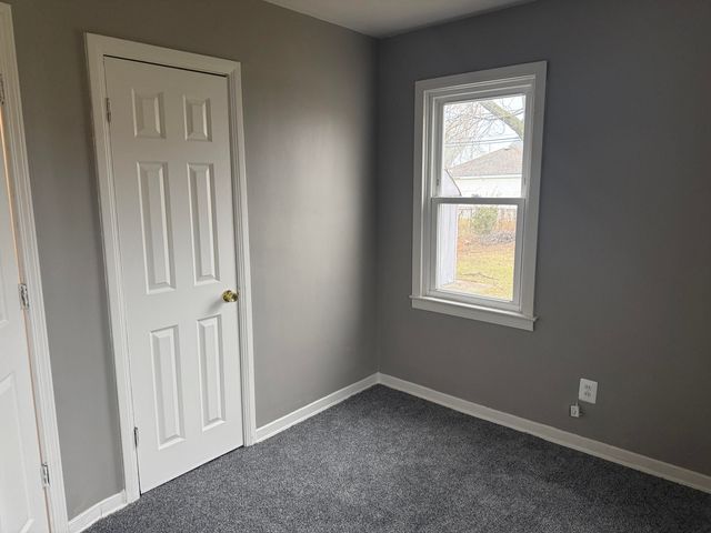 22732 Rosalind Avenue, Eastpointe City, MI 48021