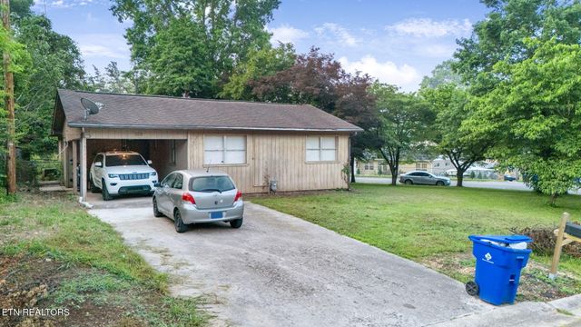 100 Nasson Lane, Oak Ridge, TN 37830