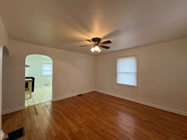 2003 Gilmore Street, Columbus, IN 47201