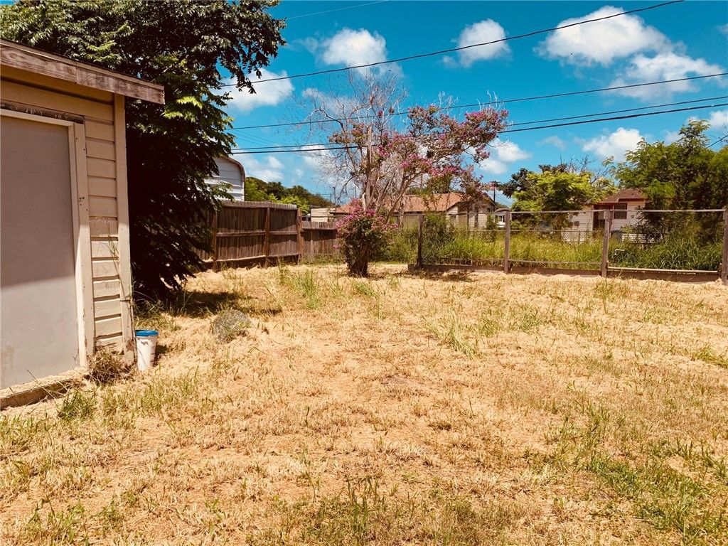 4954 JoAnn, Corpus Christi, TX 78415 — photo 4