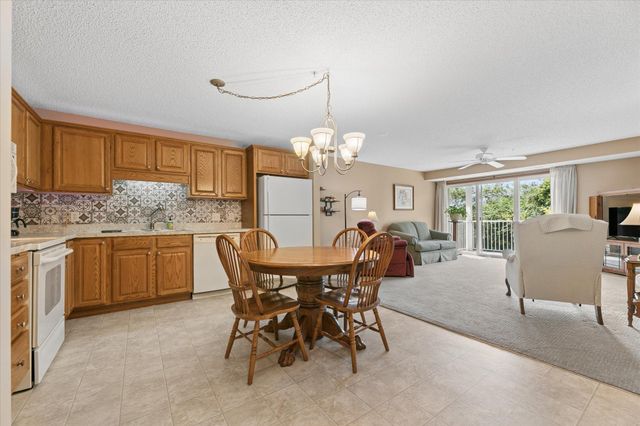 13670 Carrach Avenue 208, Rosemount, MN 55068