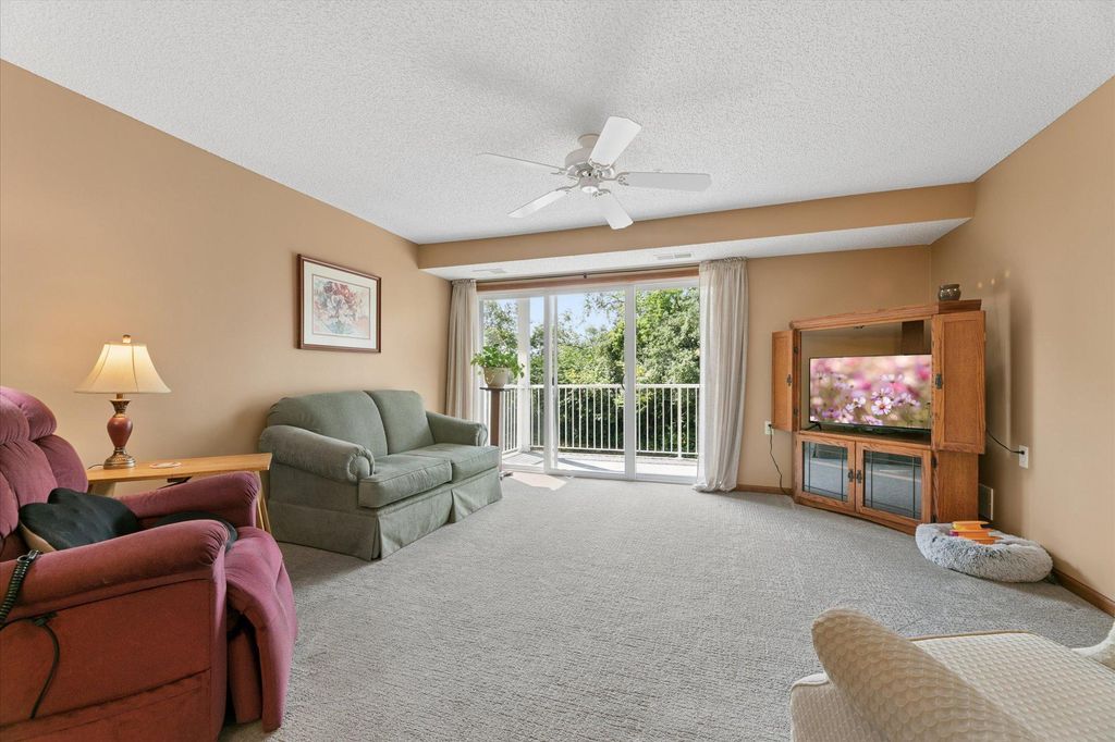 13670 Carrach Avenue 208, Rosemount, MN 55068 — photo 5