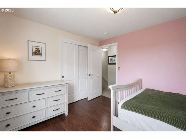 1509 N HERON Dr, Ridgefield, WA 98642