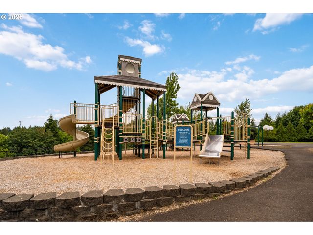 1509 N HERON Dr, Ridgefield, WA 98642