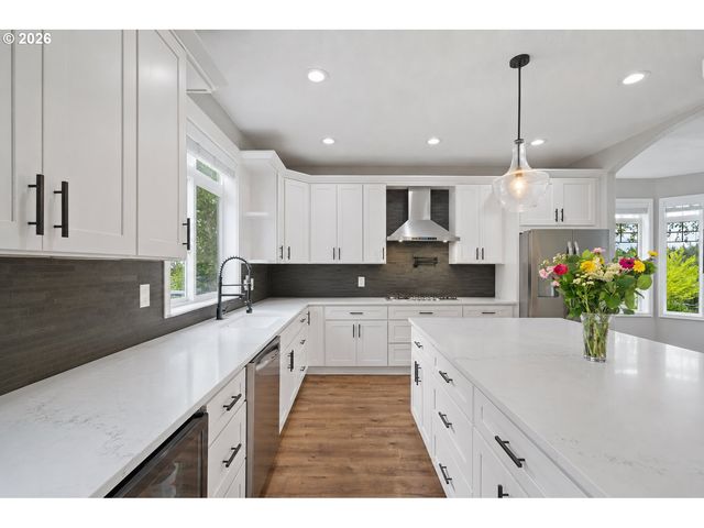 1509 N HERON Dr, Ridgefield, WA 98642