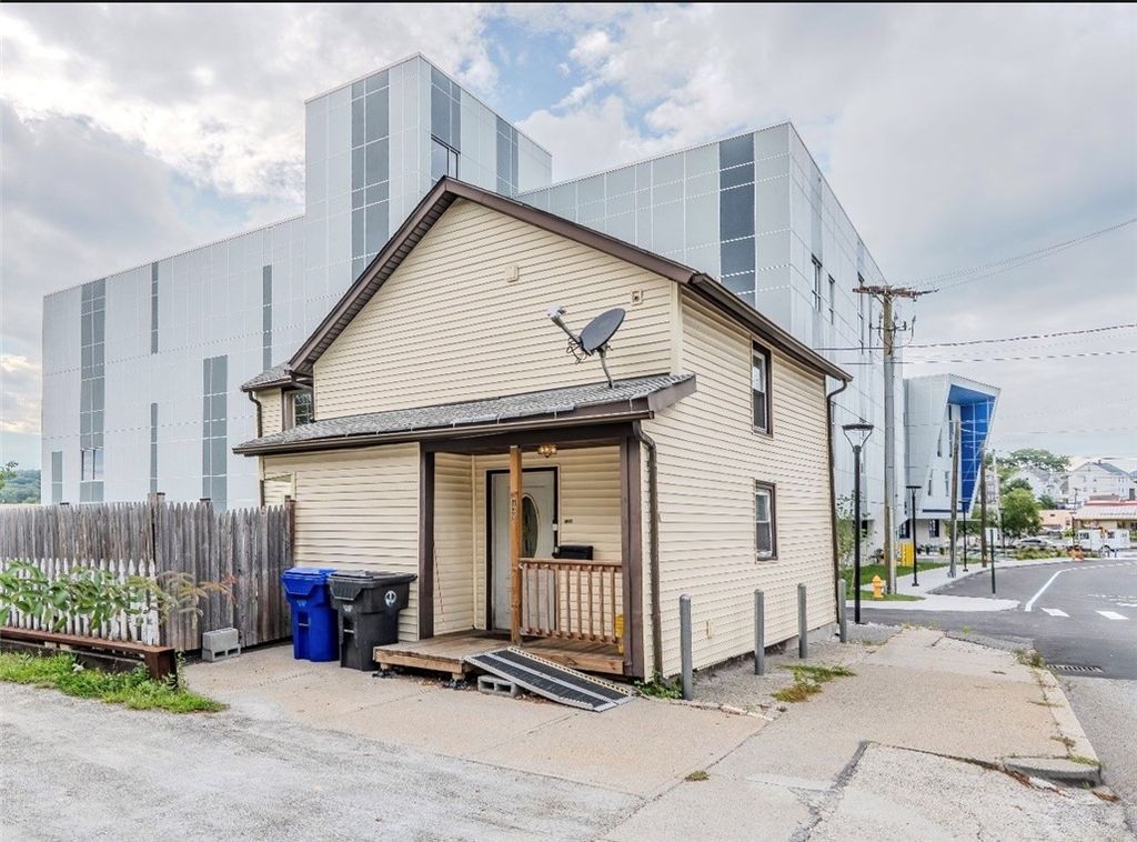 738 Lonsdale Avenue, Central Falls, RI 02863