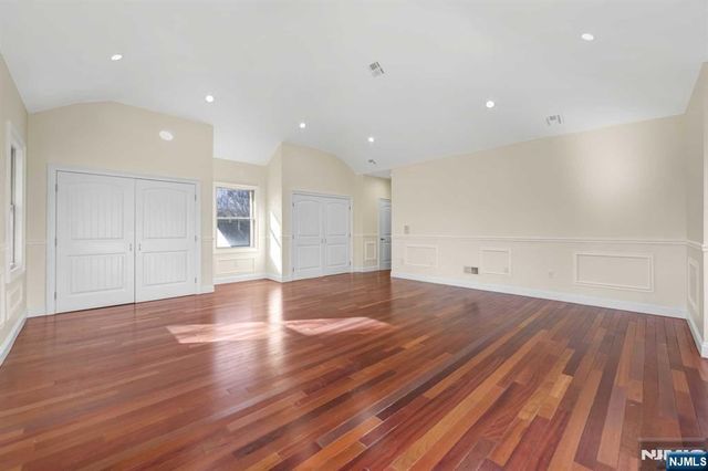 831 Pascack Road, Paramus, NJ 07652