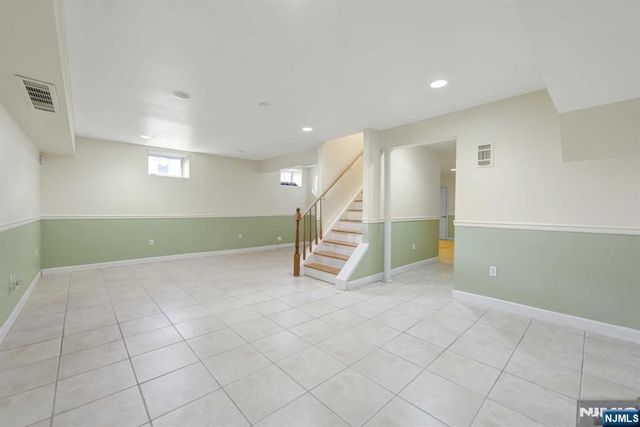 831 Pascack Road, Paramus, NJ 07652