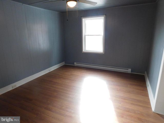 402 SOUTH MAIN STREET, Lewistown, PA 17044