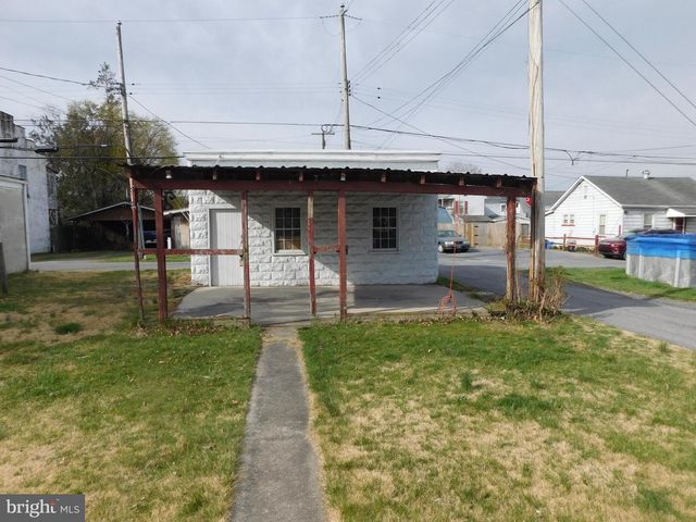 402 SOUTH MAIN STREET, Lewistown, PA 17044
