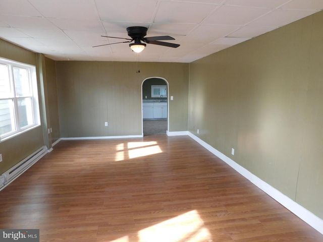 402 SOUTH MAIN STREET, Lewistown, PA 17044