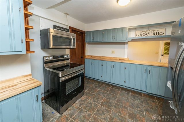 3029 Old Salem Road, Dayton, OH 45415