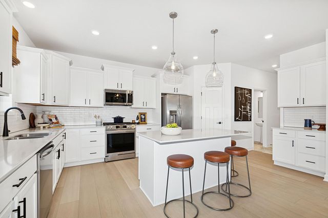 141 Ridgeview Lane, Elko New Market, MN 55020