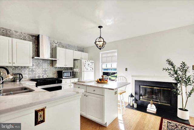 133 HICKORY LN, Reading, PA 19610