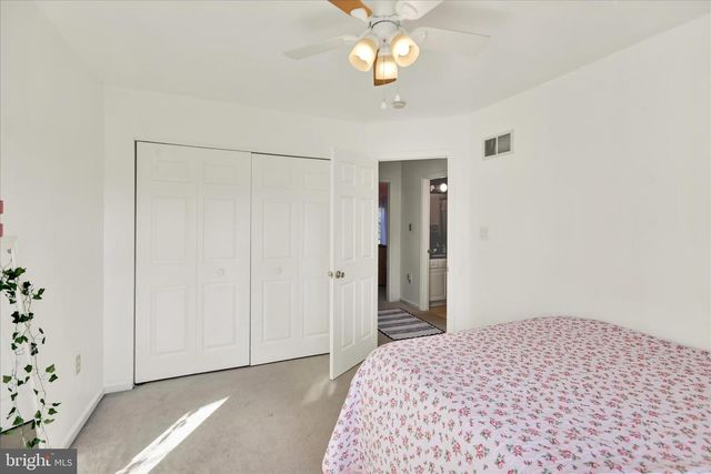 133 HICKORY LN, Reading, PA 19610