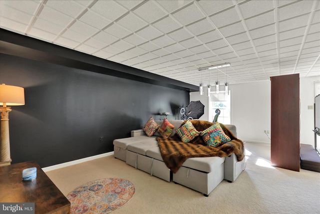 133 HICKORY LN, Reading, PA 19610