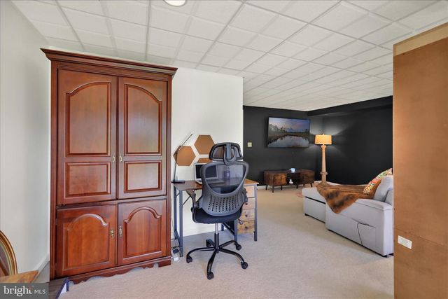 133 HICKORY LN, Reading, PA 19610
