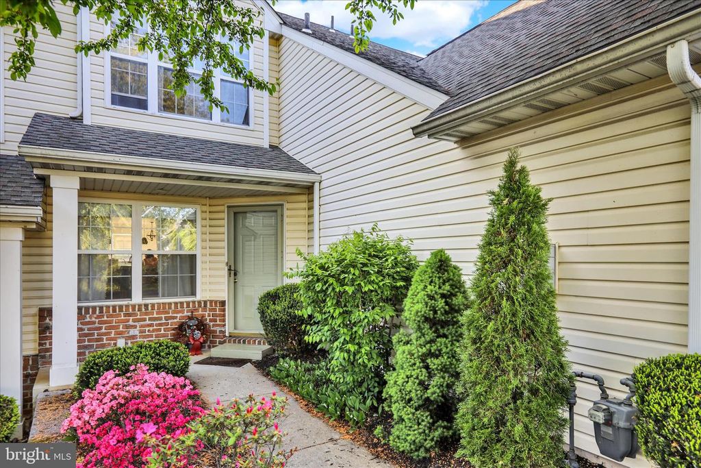 133 HICKORY LN, Reading, PA 19610