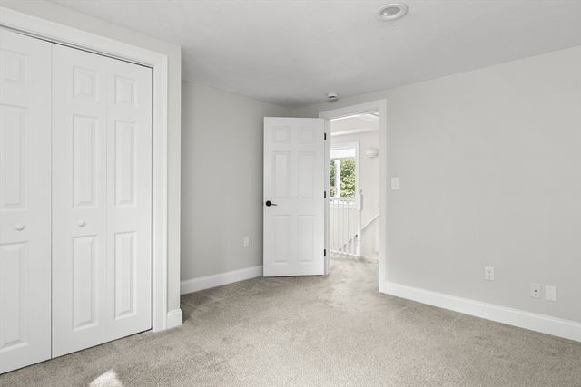 3 Summer St 2, Topsfield, MA 01983