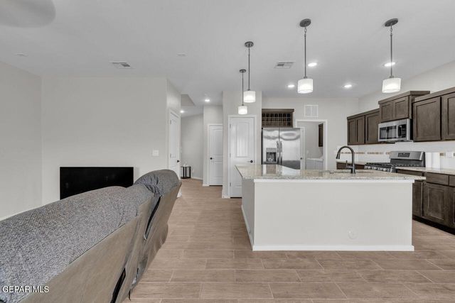 13186 ILKLEY Lane, El Paso, TX 79928