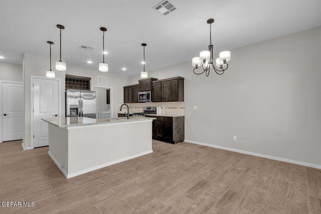 13186 ILKLEY Lane, El Paso, TX 79928