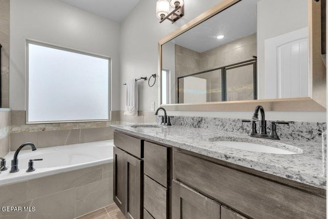 13186 ILKLEY Lane, El Paso, TX 79928