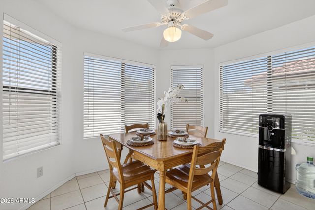 542 S HIGLEY Road 41, Mesa, AZ 85206
