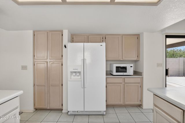 542 S HIGLEY Road 41, Mesa, AZ 85206