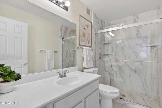 542 S HIGLEY Road 41, Mesa, AZ 85206