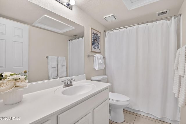 542 S HIGLEY Road 41, Mesa, AZ 85206