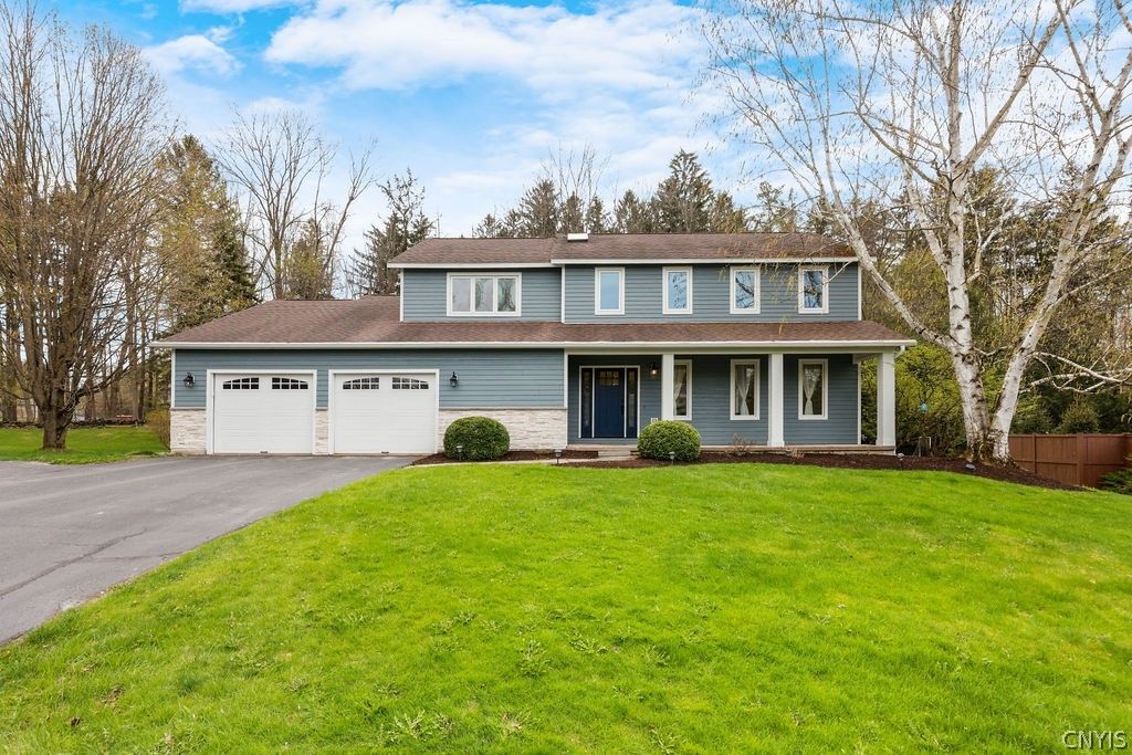 8037 Merrimac Drive, Manlius, NY 13104